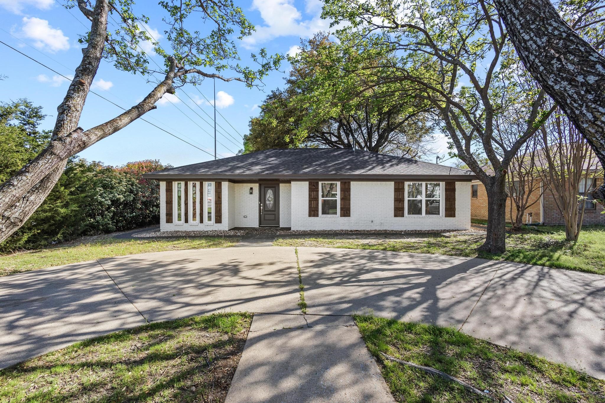 2401 Hillcrest Avenue Greenville TX 75402