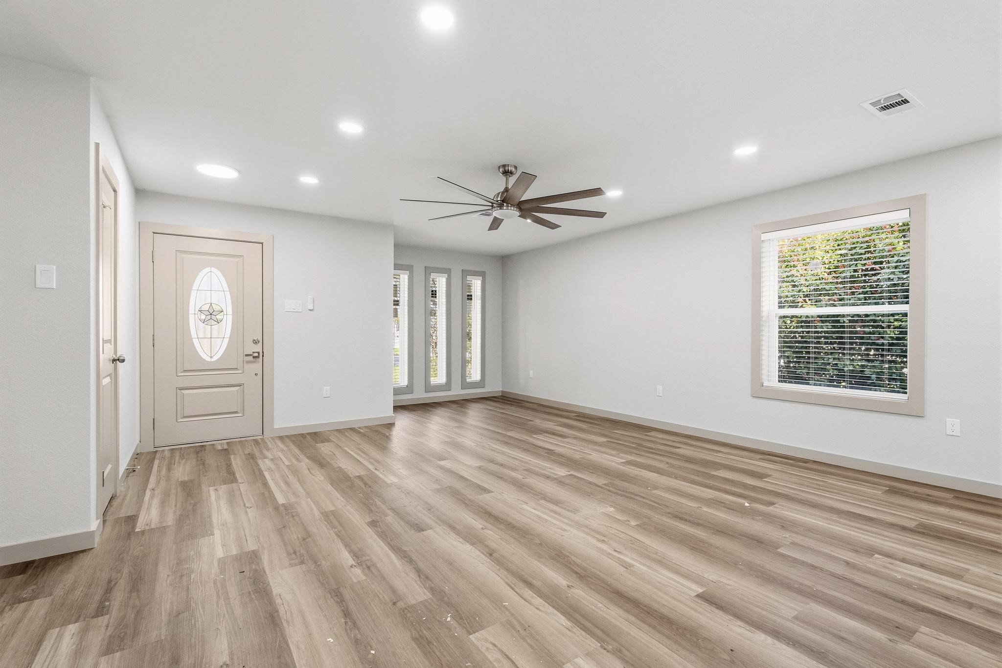 2401 Hillcrest Avenue Greenville TX 75402