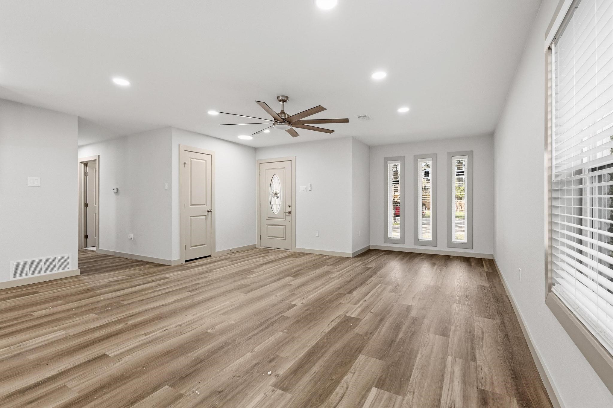 2401 Hillcrest Avenue Greenville TX 75402