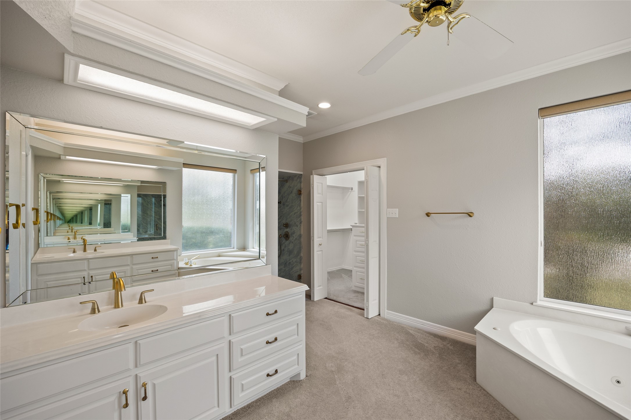 8 Equestrian Trail Duncanville TX 75116