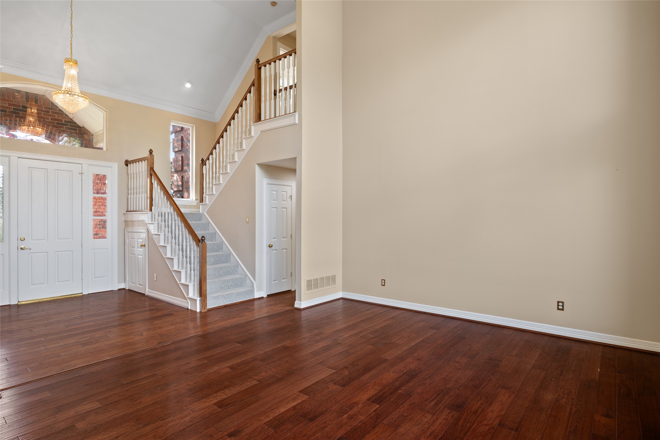 8 Equestrian Trail Duncanville TX 75116