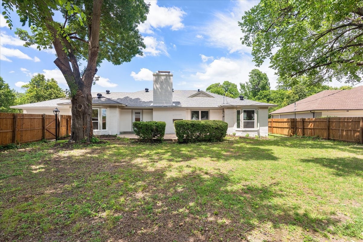 706 W Five Mile Parkway Dallas TX 75224