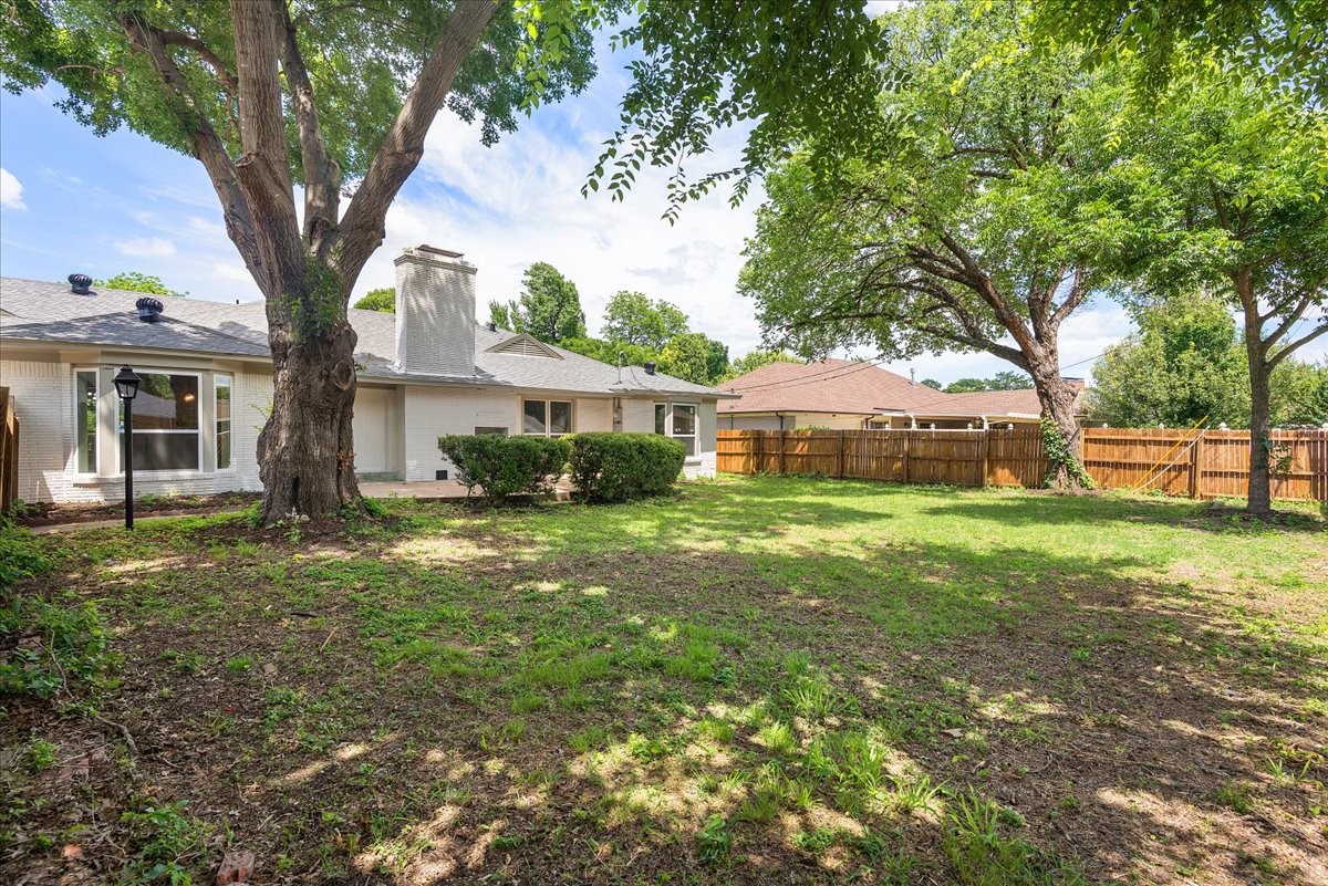706 W Five Mile Parkway Dallas TX 75224