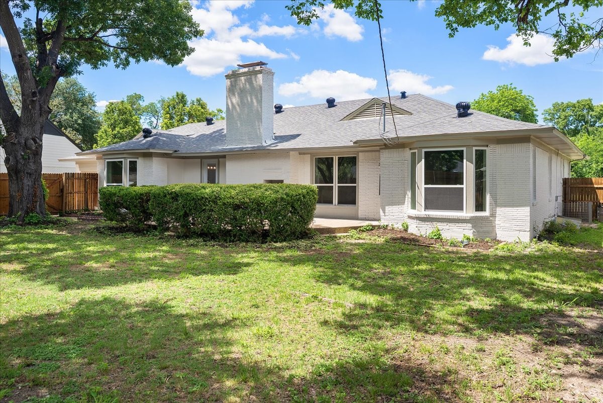 706 W Five Mile Parkway Dallas TX 75224