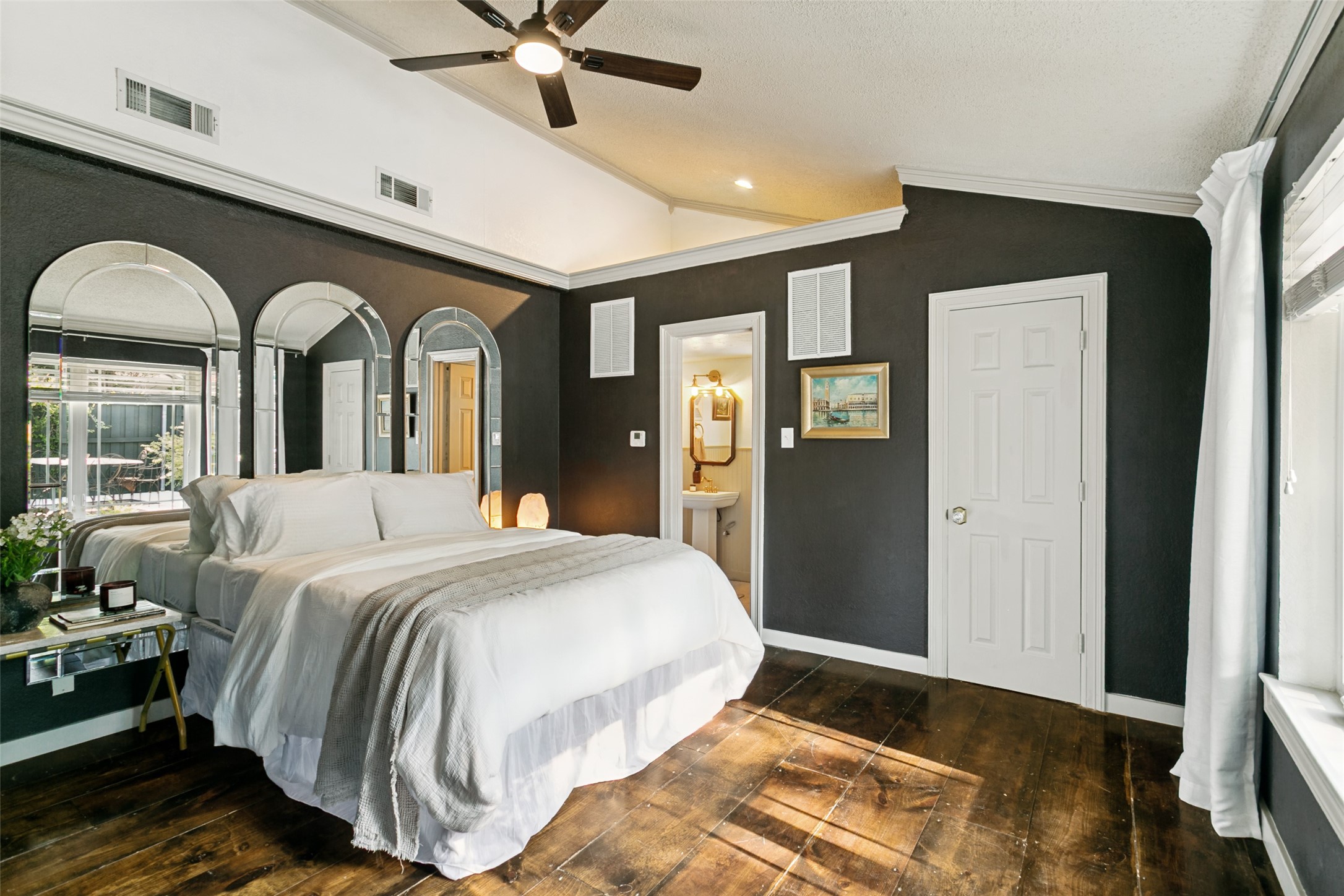 7000 Lowery Lane North Richland Hills TX 76182