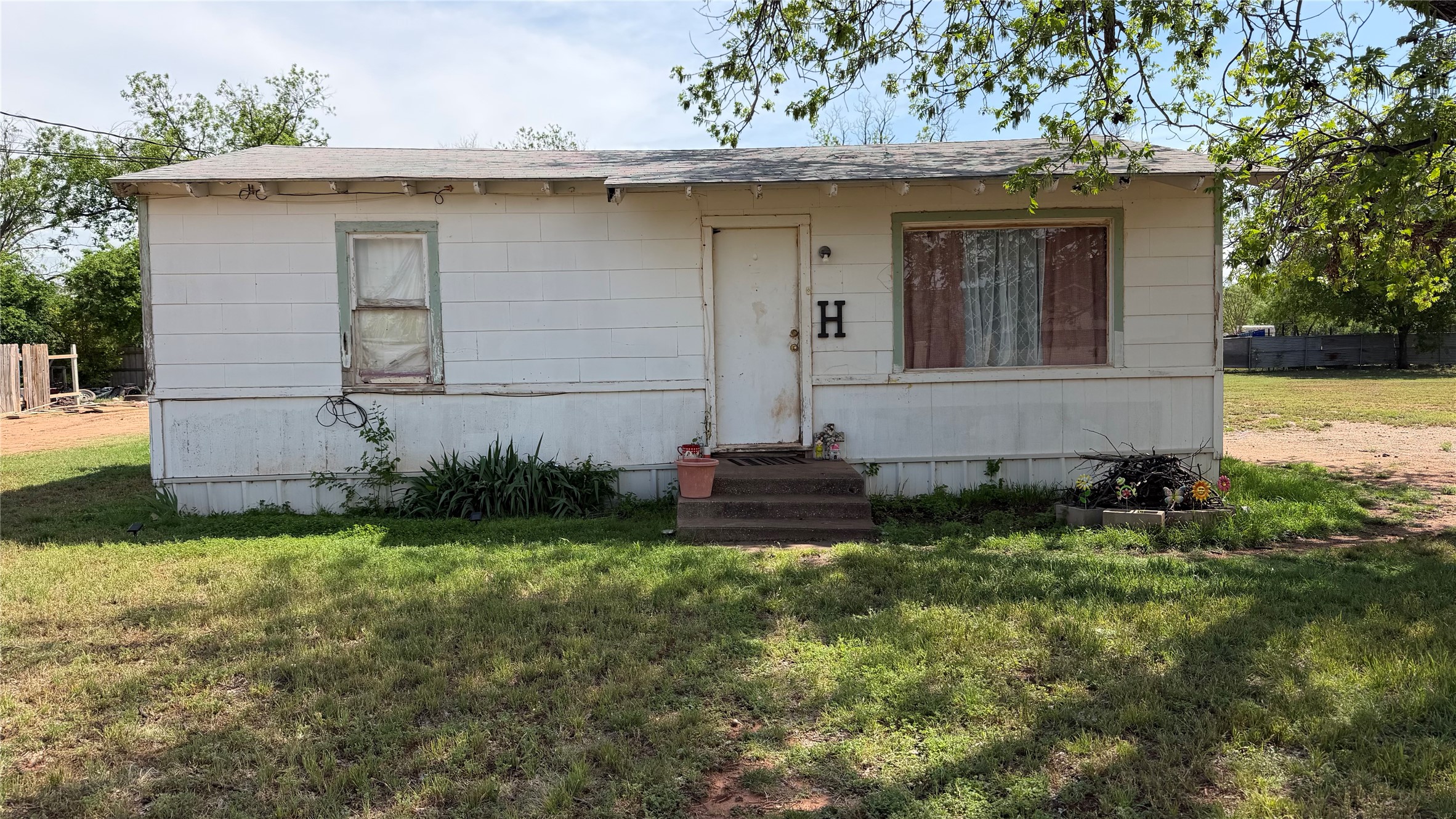 1609 Delano Street Abilene TX 79601