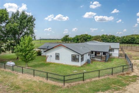 27403 State Highway 56 Whitesboro TX 76273