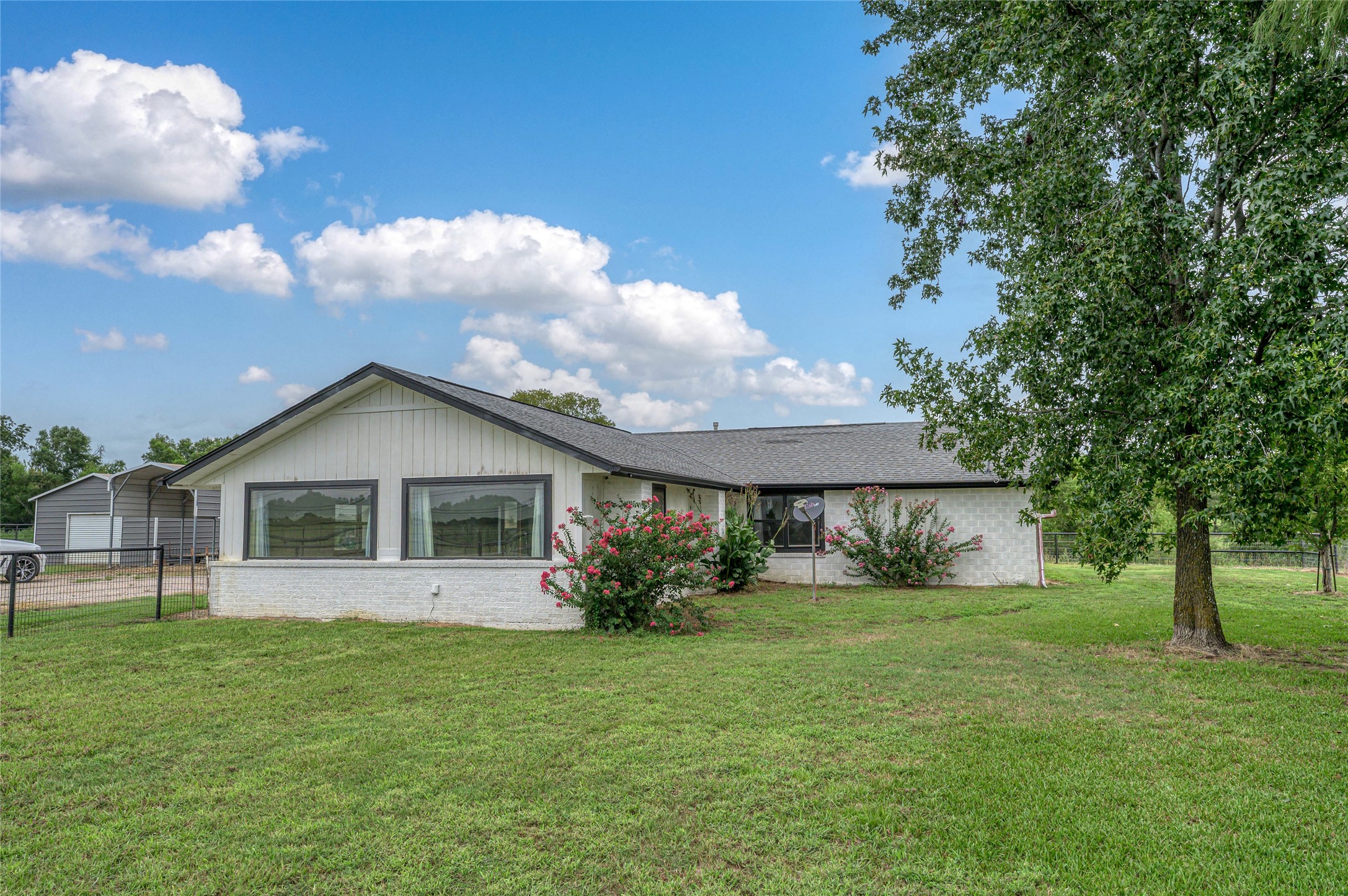 27403 State Highway 56 Whitesboro TX 76273
