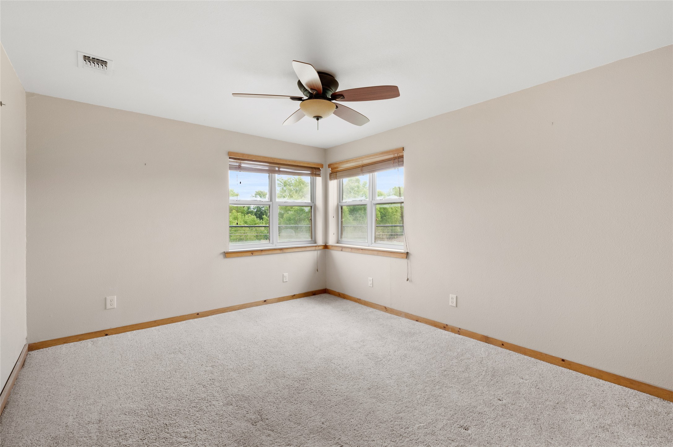 27403 State Highway 56 Whitesboro TX 76273