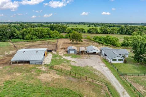 27403 State Highway 56 Whitesboro TX 76273
