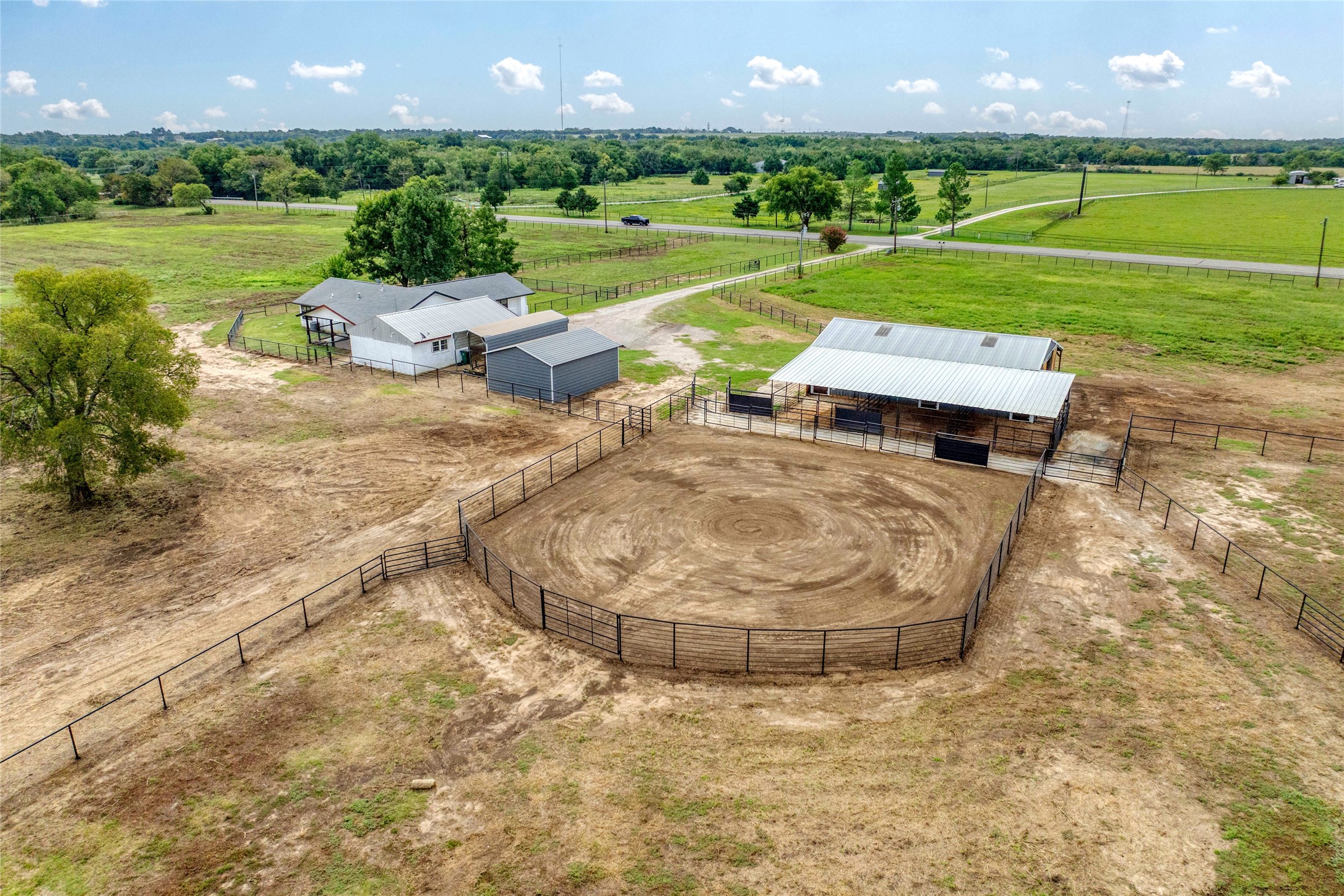27403 State Highway 56 Whitesboro TX 76273