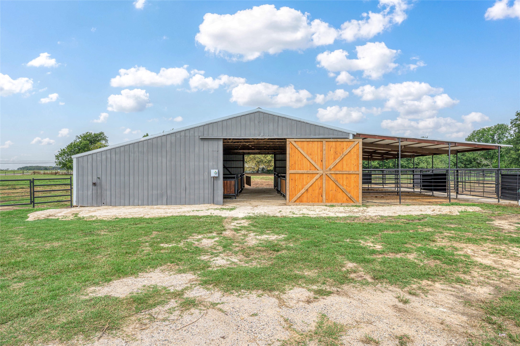 27403 State Highway 56 Whitesboro TX 76273