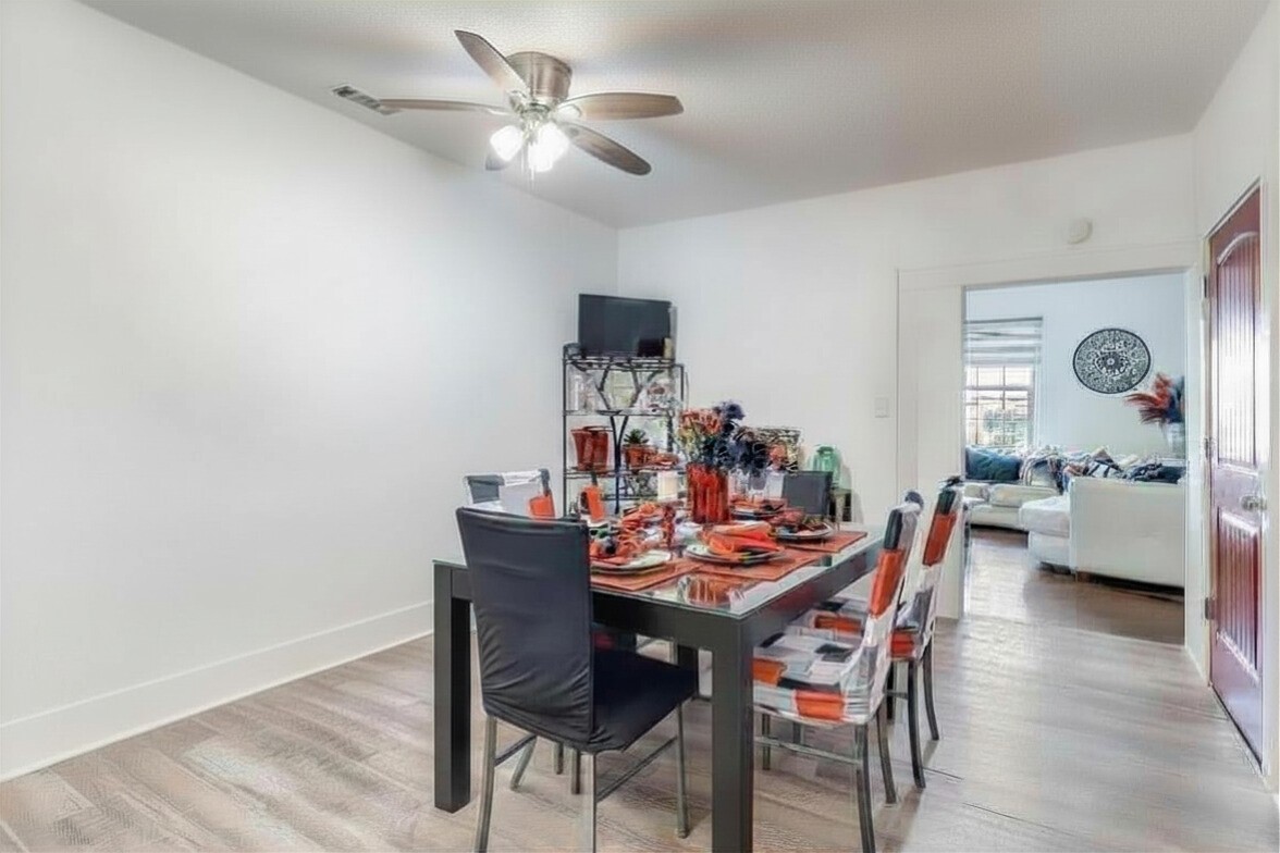 2317 Anderson Street Dallas TX 75215