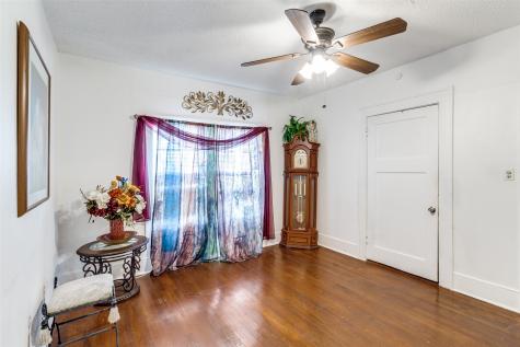 2317 Anderson Street Dallas TX 75215