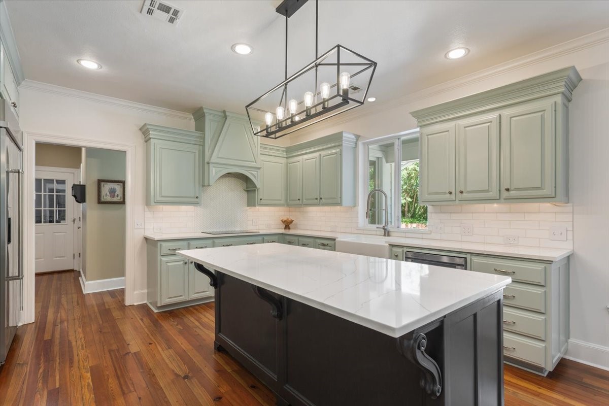 12002 Woodbriar Circle Woodway TX 76712