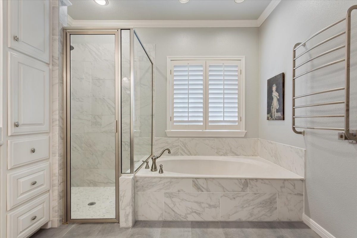 12002 Woodbriar Circle Woodway TX 76712