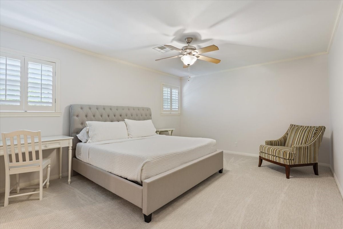 12002 Woodbriar Circle Woodway TX 76712