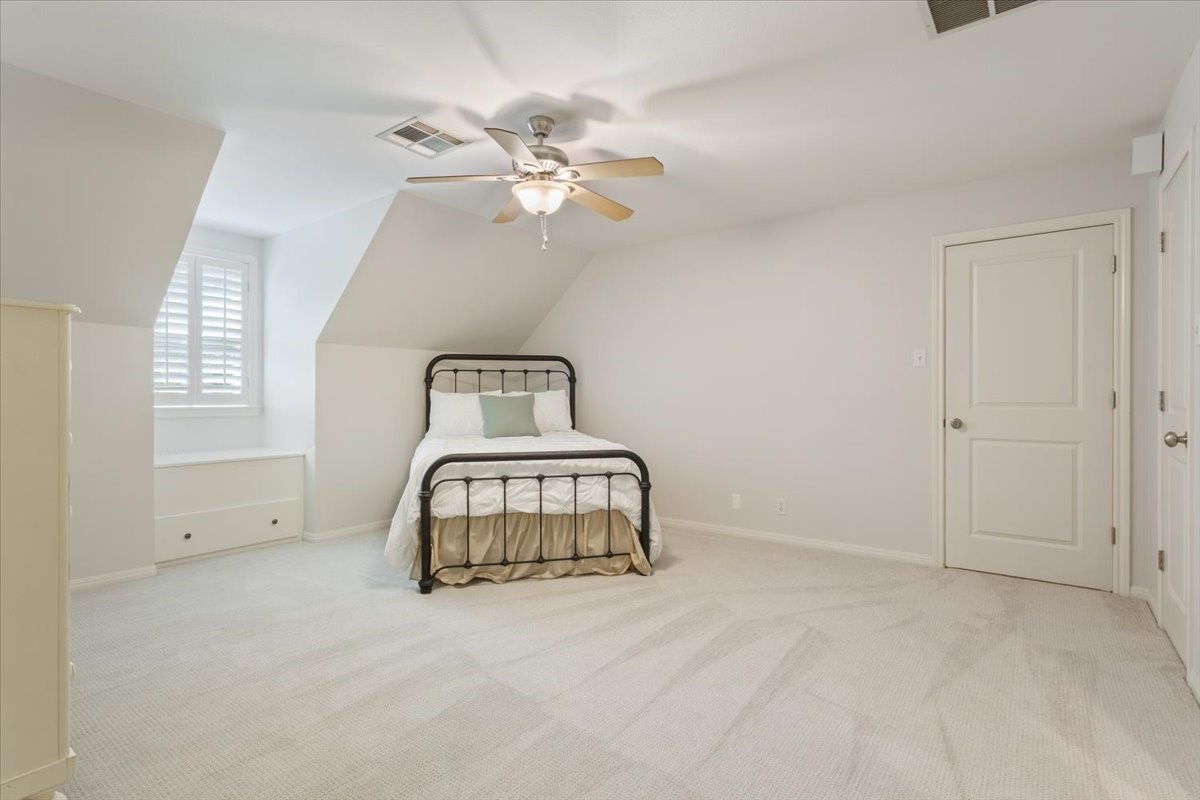 12002 Woodbriar Circle Woodway TX 76712
