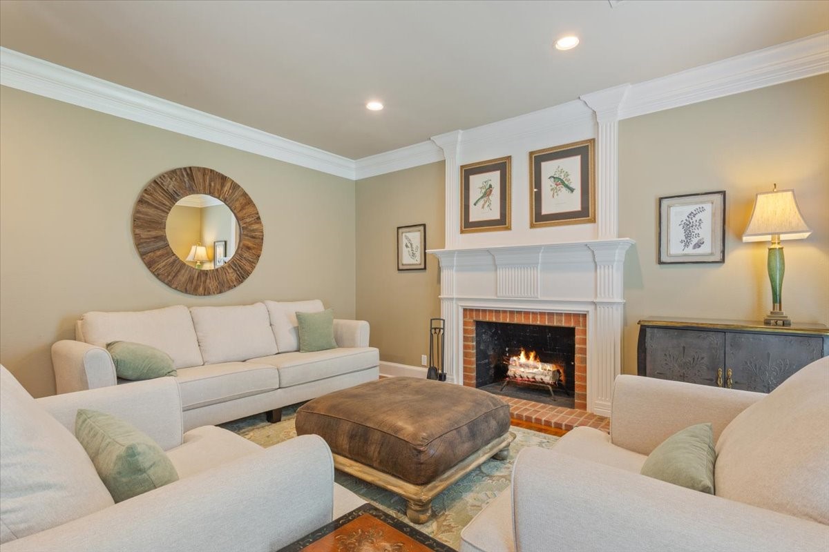 12002 Woodbriar Circle Woodway TX 76712