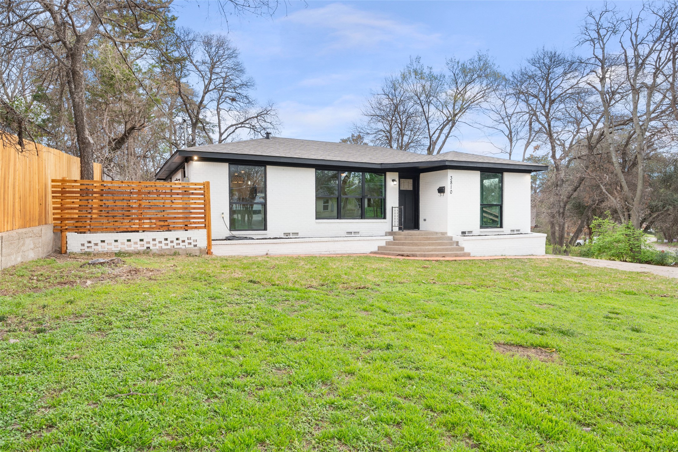3810 Oak Creek Circle Dallas TX 75227