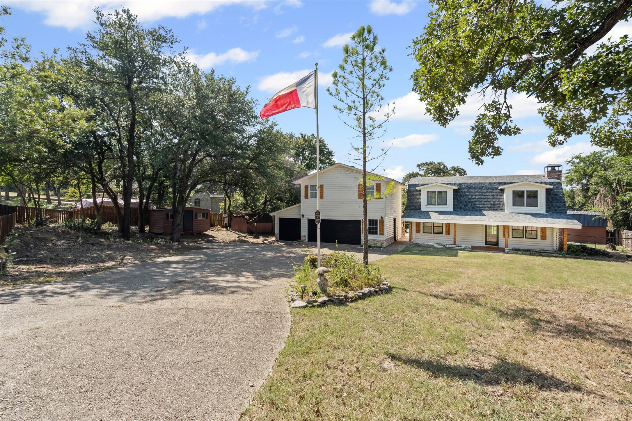 7329 Hickey Road Azle TX 76020