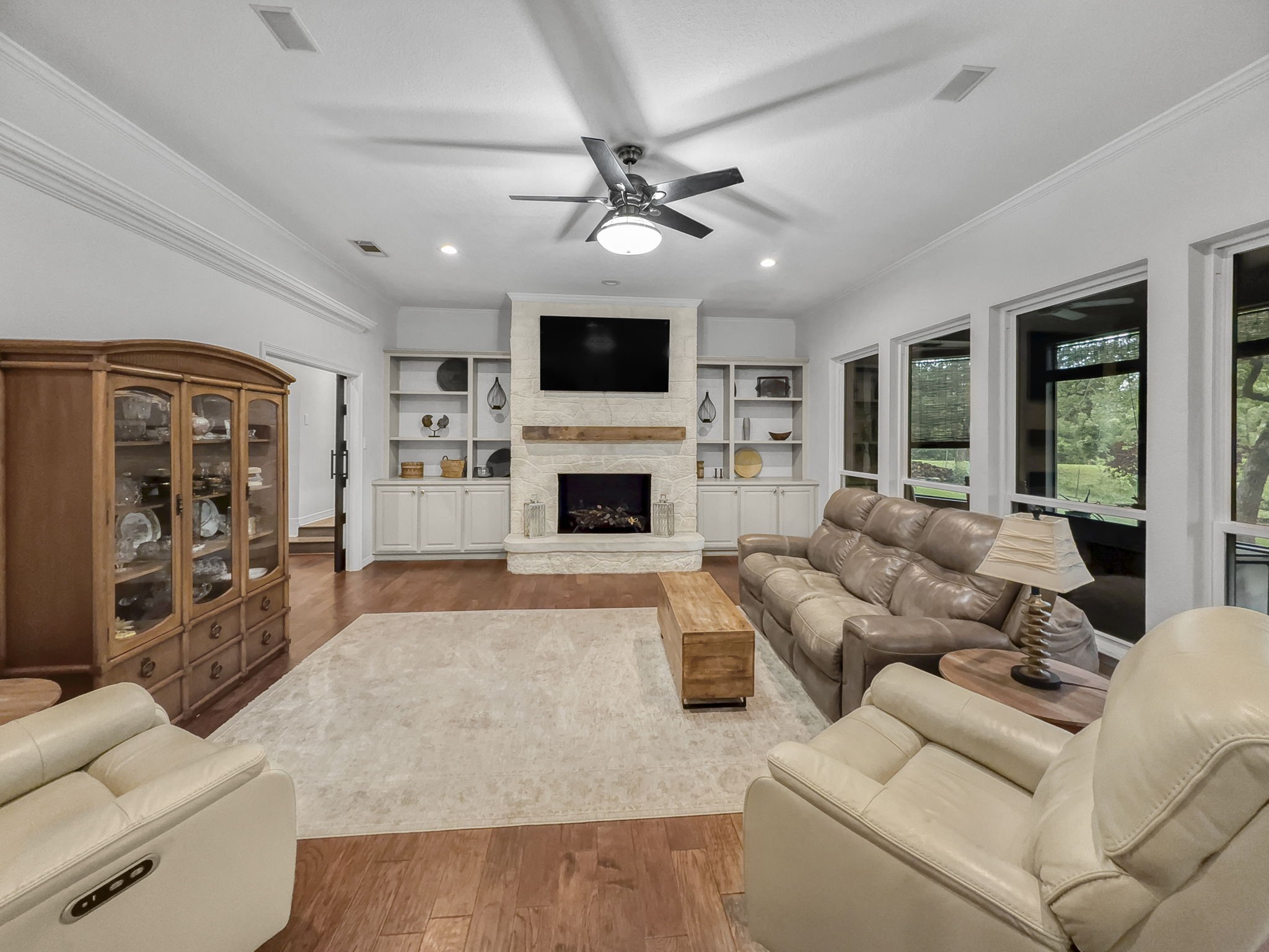 600 Diamond Point Drive Oak Point TX 75068