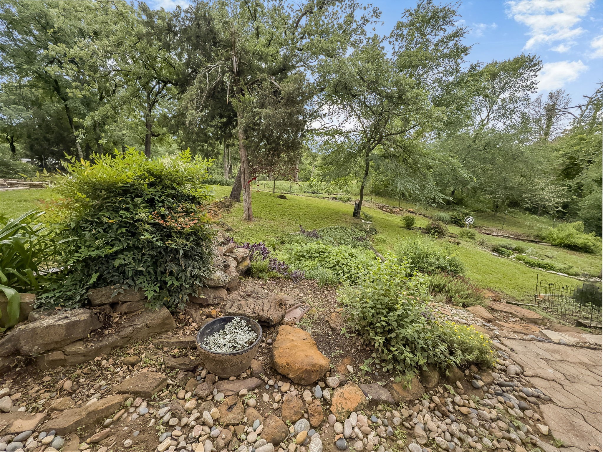 600 Diamond Point Drive Oak Point TX 75068