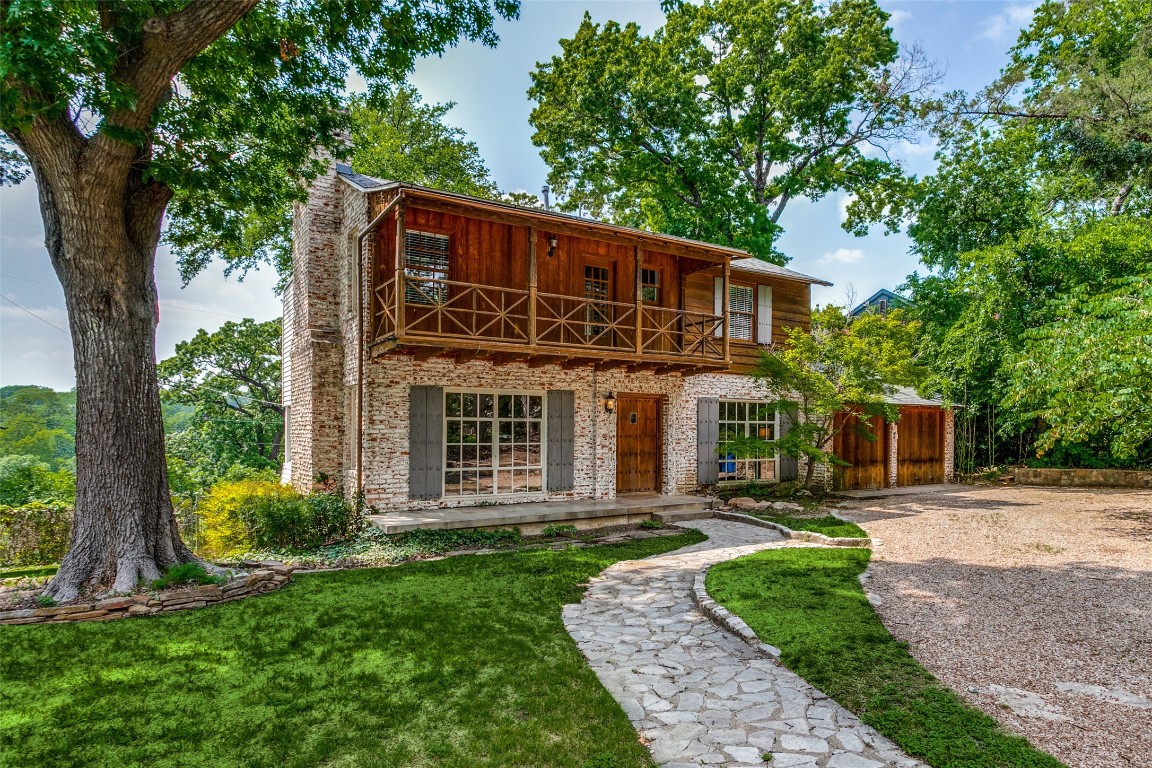 1101 Kensington Lane Dallas TX 75208