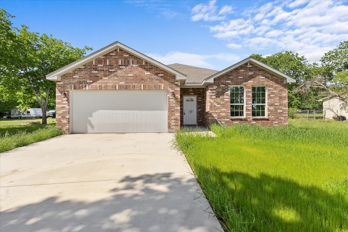 209 Matthew Street Hillsboro TX 76645