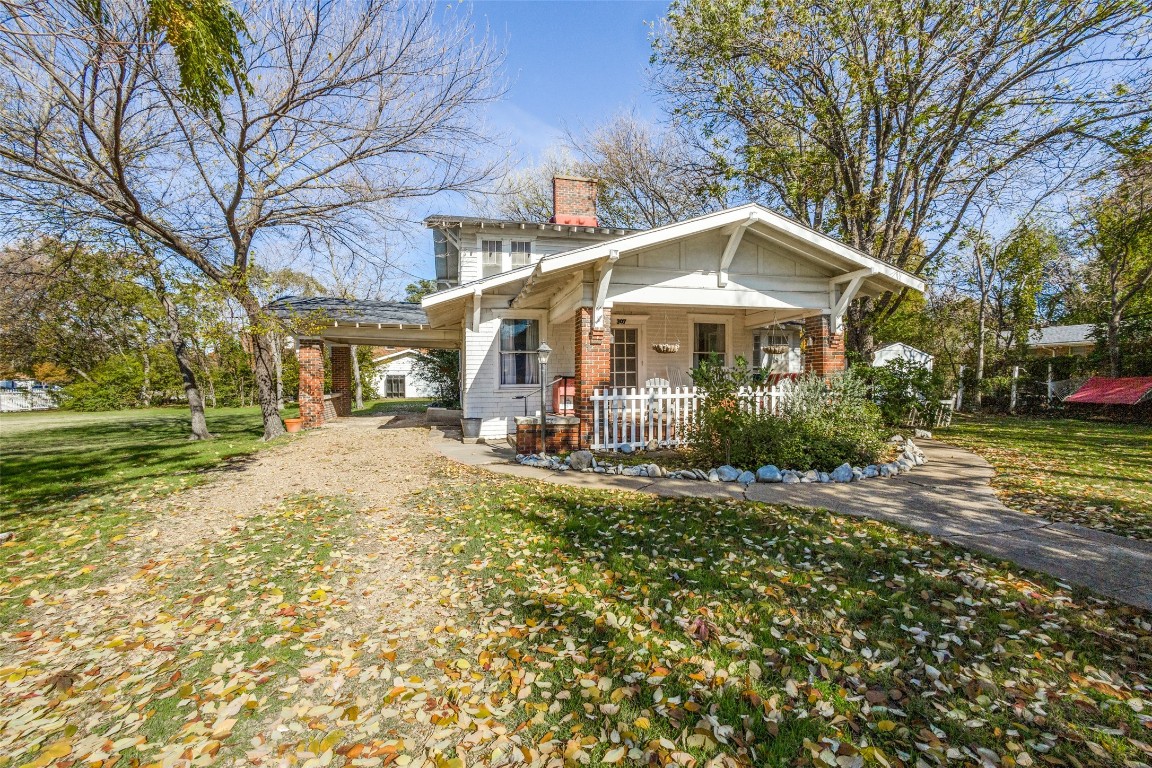 307 Huffhines Street Richardson TX 75081