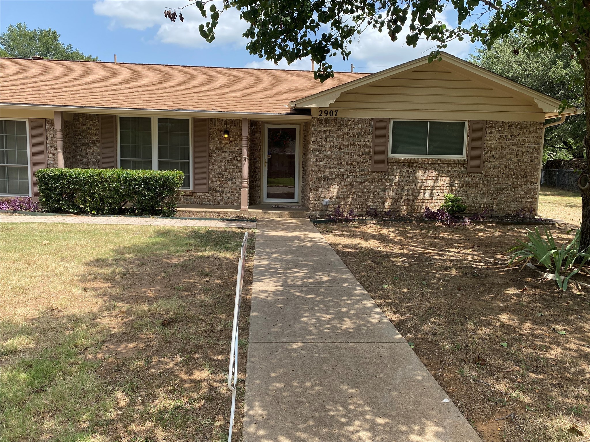 2907 S Murco Drive Mineral Wells TX 76067