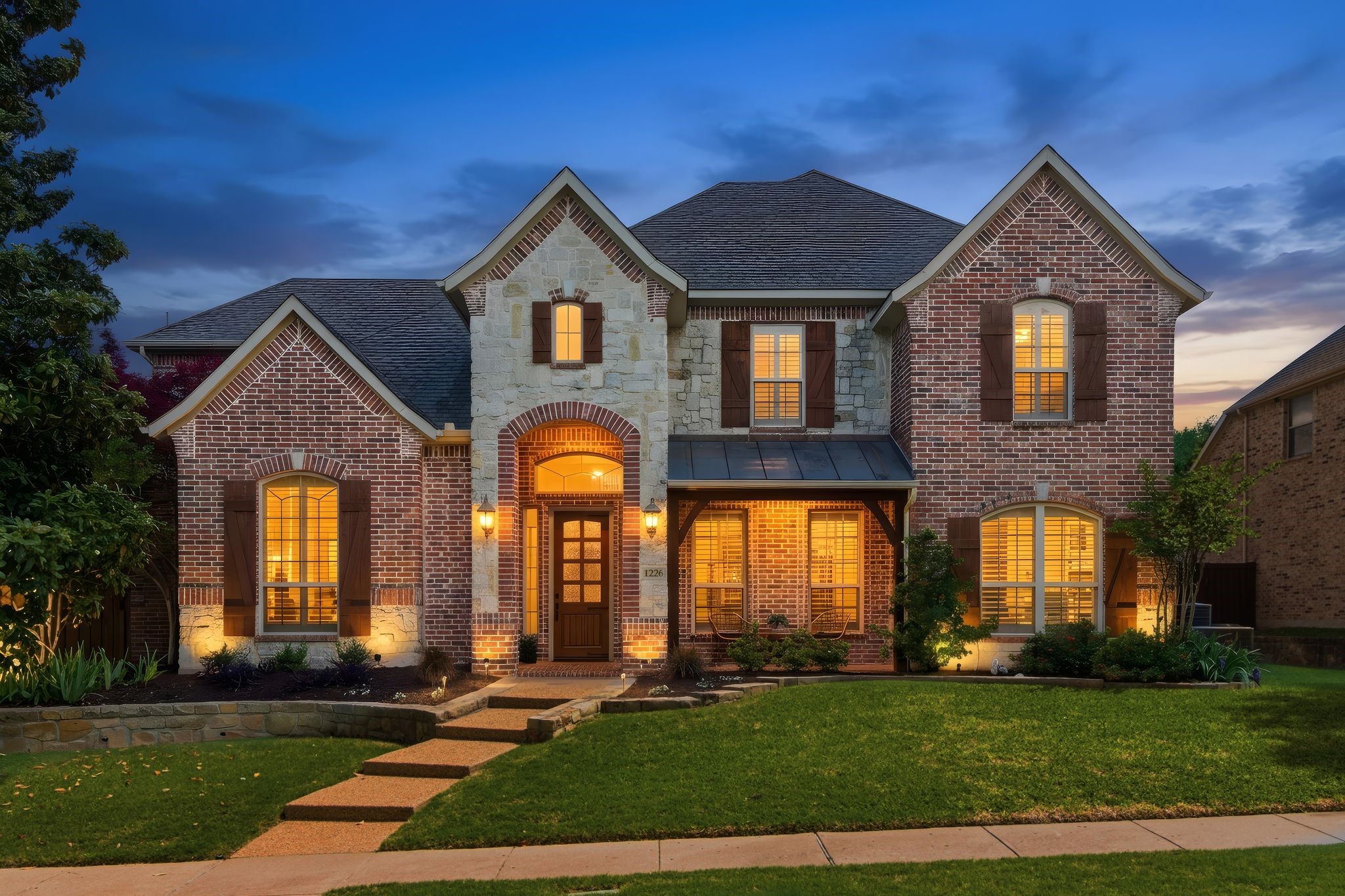 1226 Luna Lane Garland TX 75044