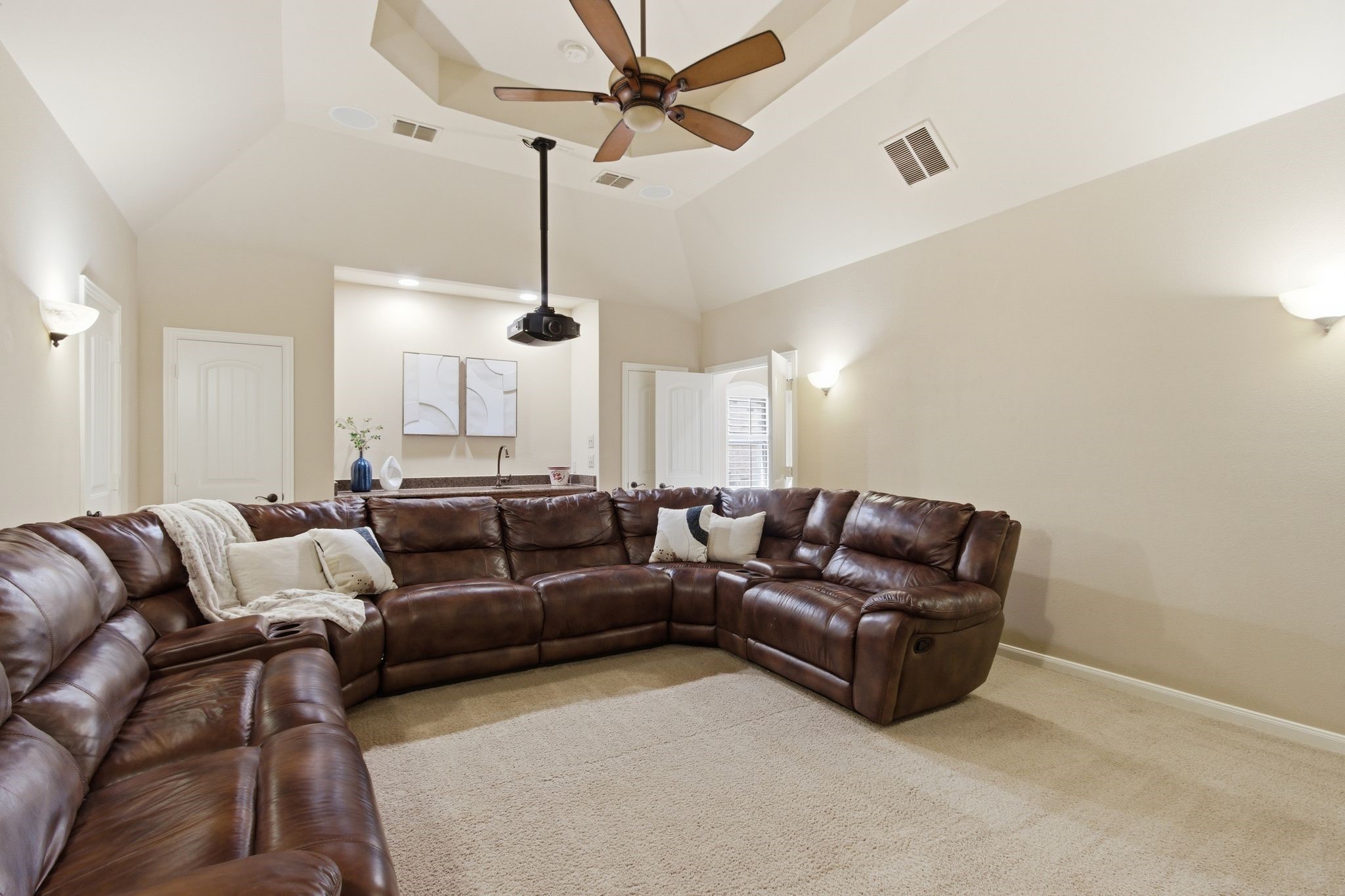 1226 Luna Lane Garland TX 75044
