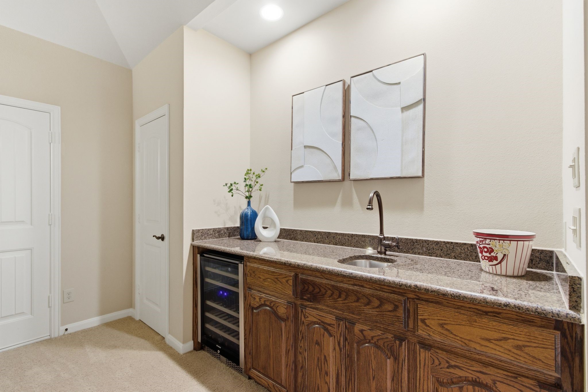 1226 Luna Lane Garland TX 75044