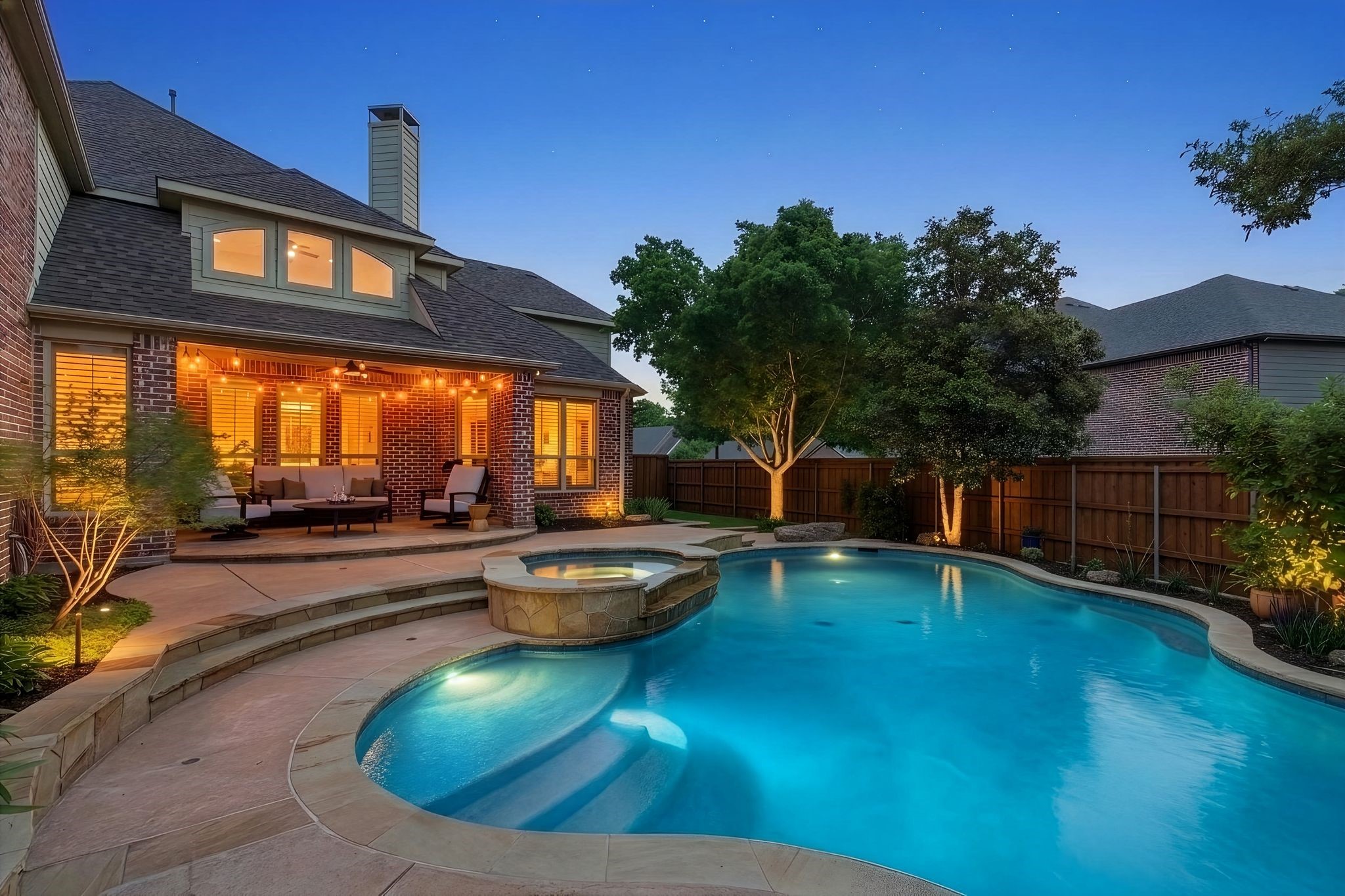 1226 Luna Lane Garland TX 75044