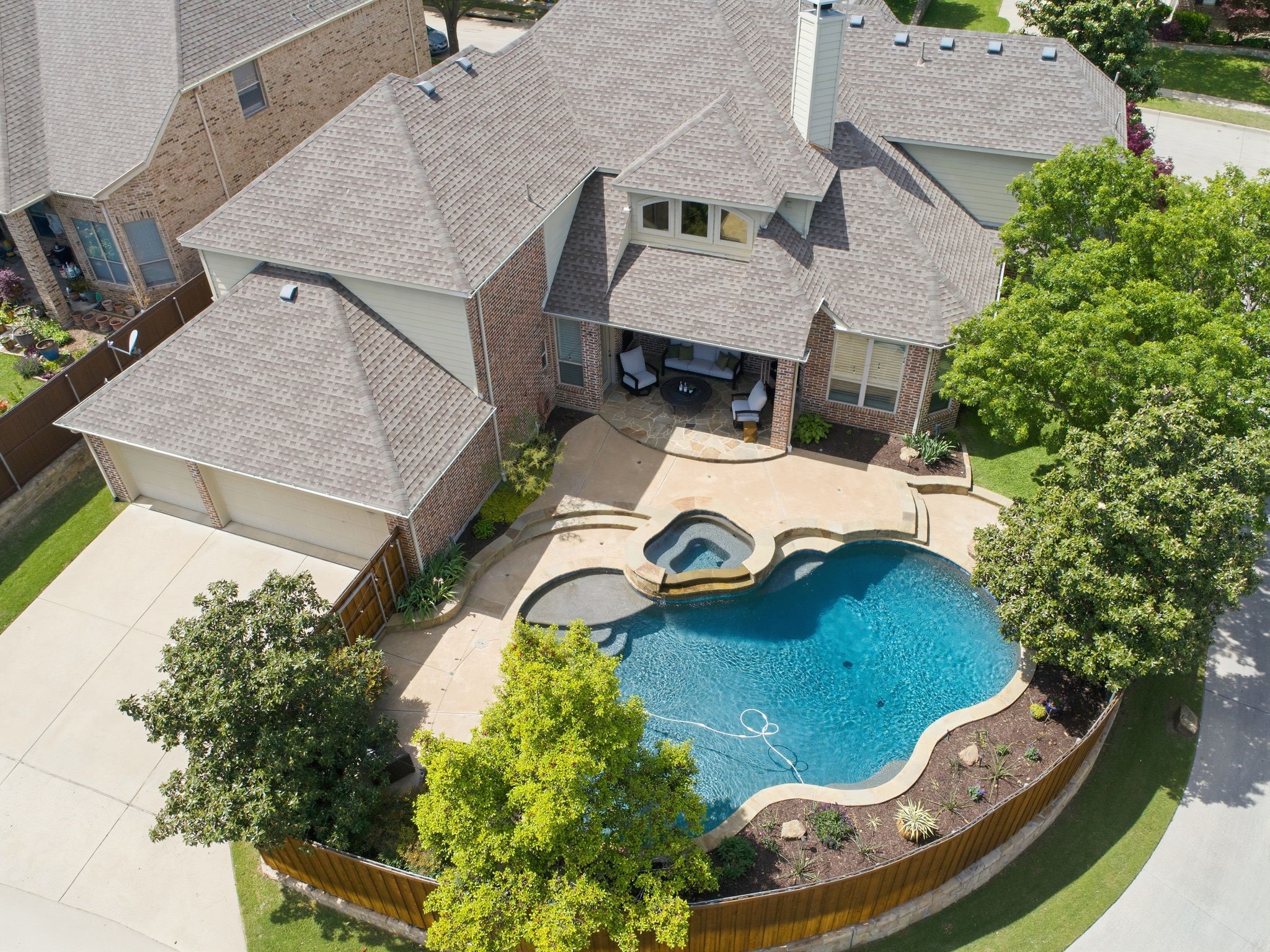 1226 Luna Lane Garland TX 75044