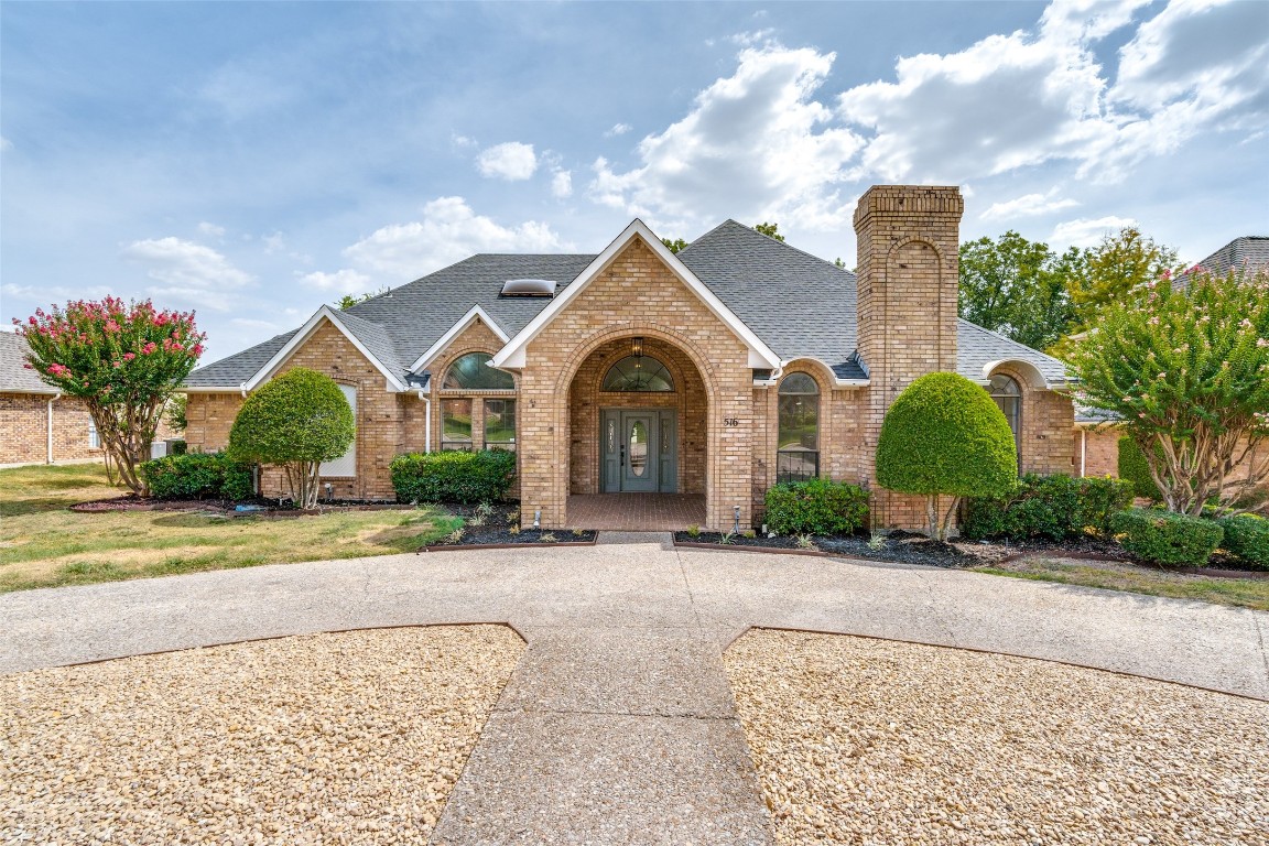 516 Bright Angel Trail Desoto TX 75115