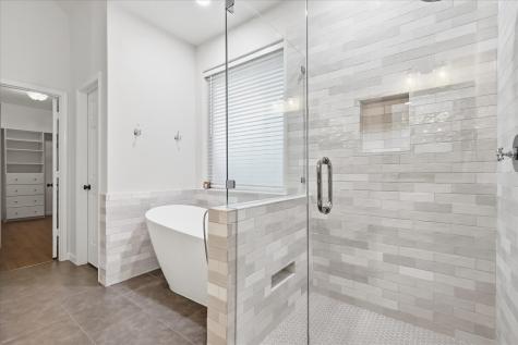 2214 Woods Edge Court Corinth TX 76210
