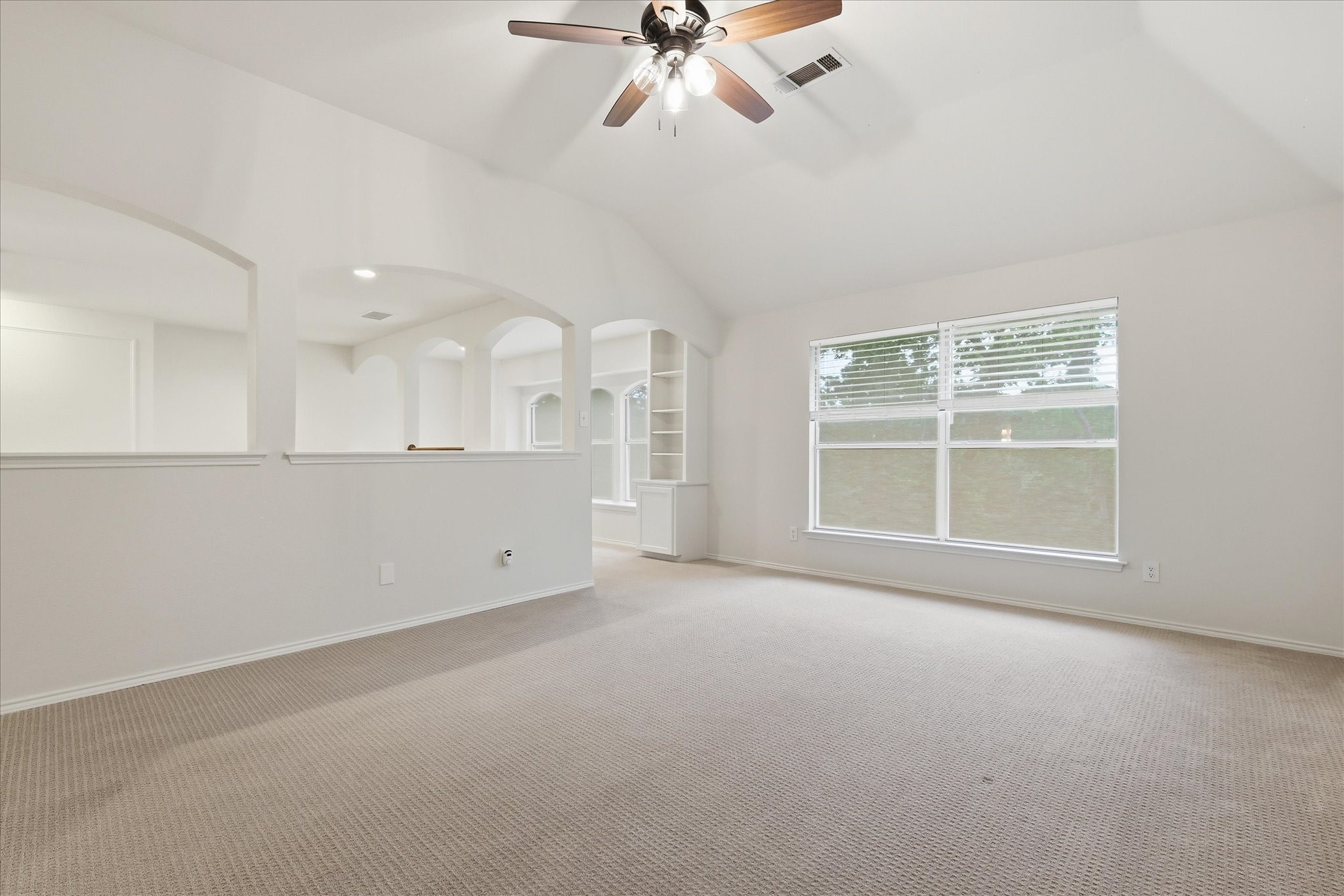 2214 Woods Edge Court Corinth TX 76210