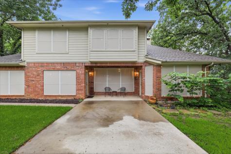 2214 Woods Edge Court Corinth TX 76210