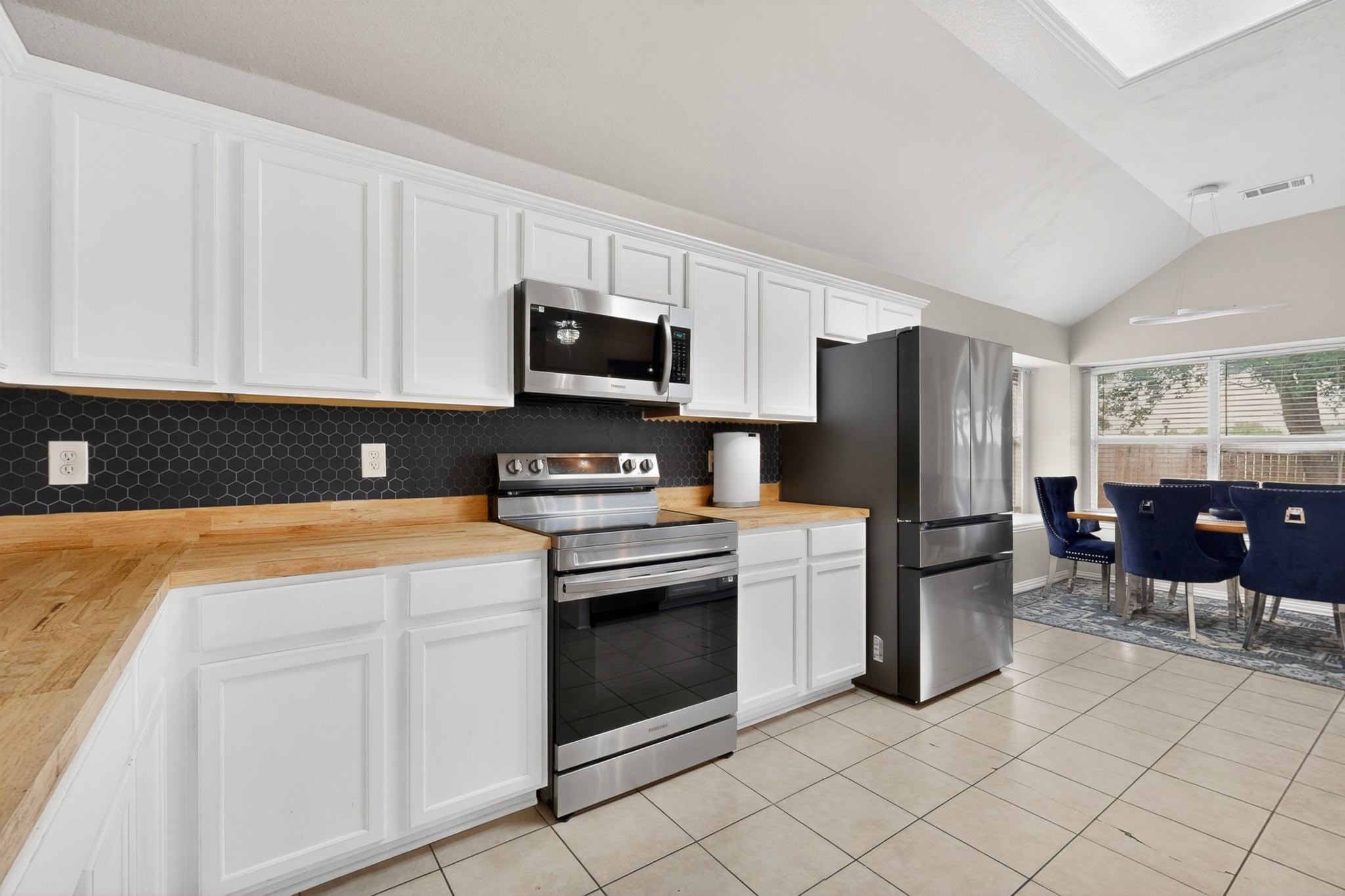 704 Shady Meadow Lane Glenn Heights TX 75154