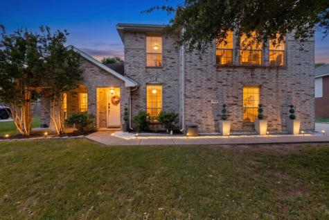 704 Shady Meadow Lane Glenn Heights TX 75154
