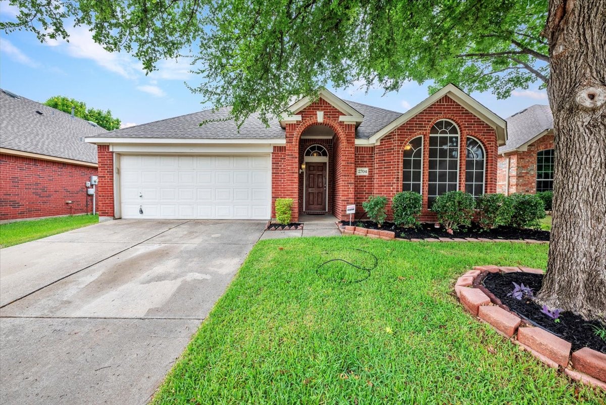 2704 Wales Drive Mckinney TX 75072