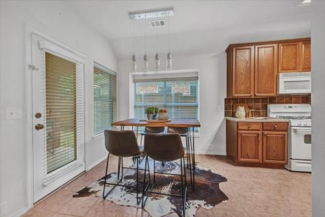 2704 Wales Drive Mckinney TX 75072