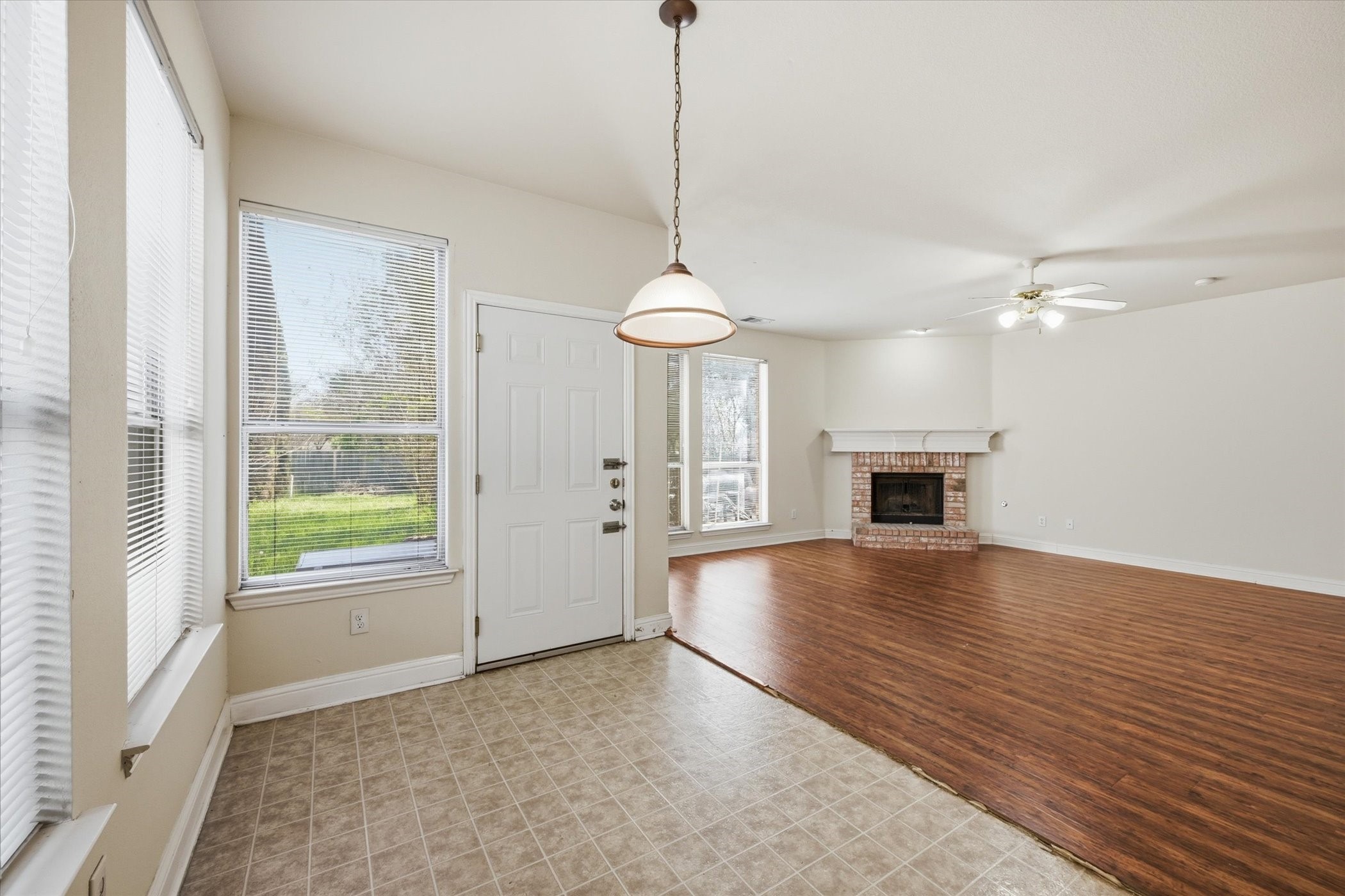 2831 Atrium Drive Grand Prairie TX 75052