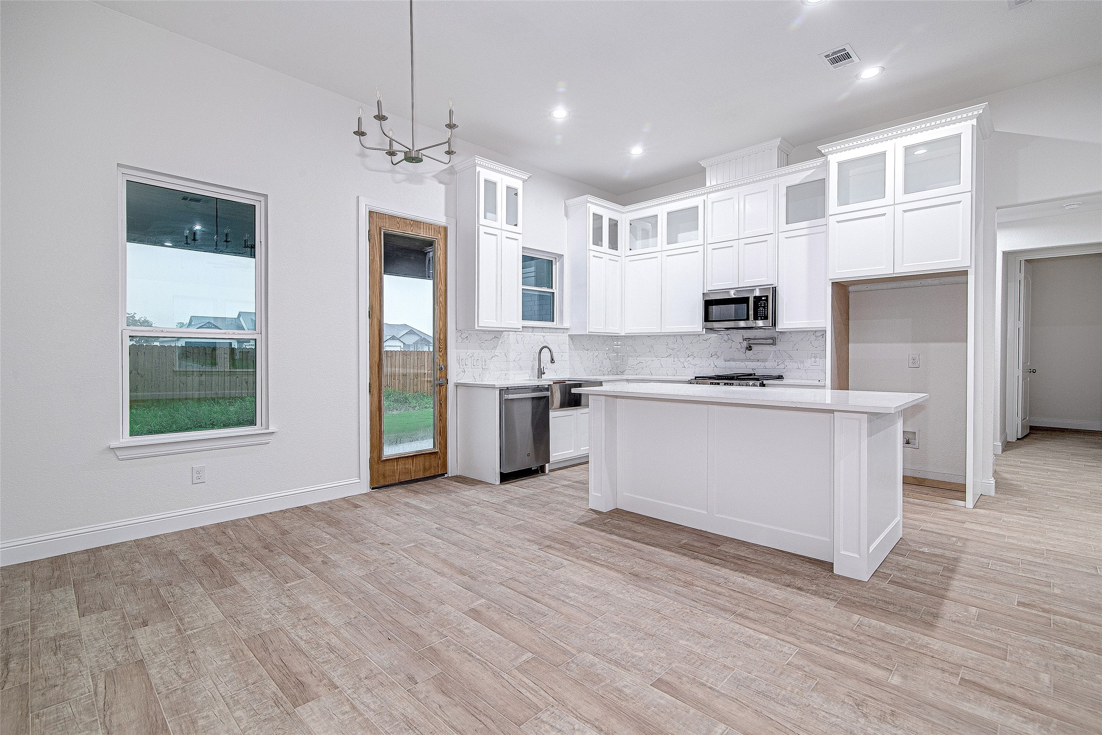 204 High Ridge Court Godley TX 76044