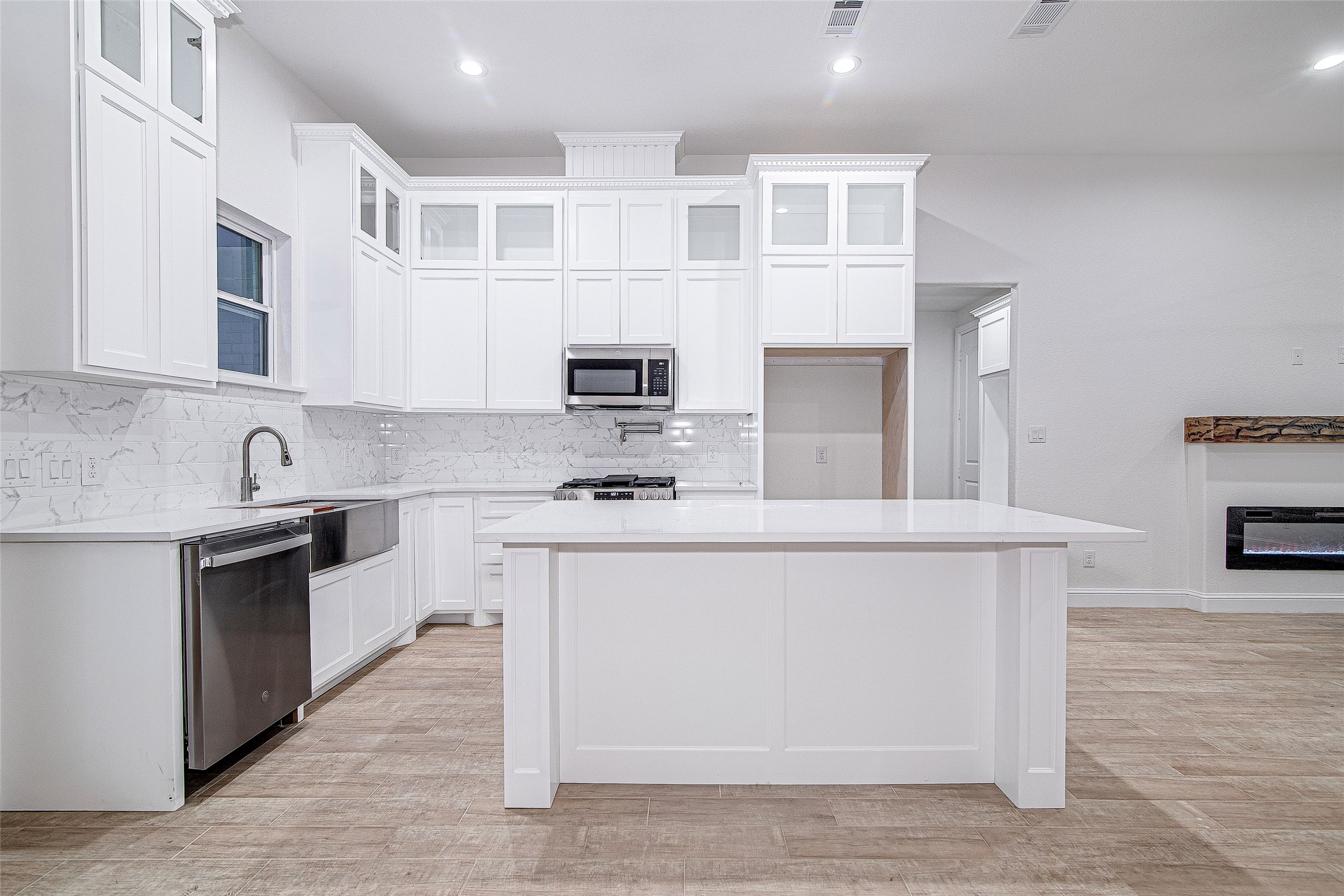 204 High Ridge Court Godley TX 76044
