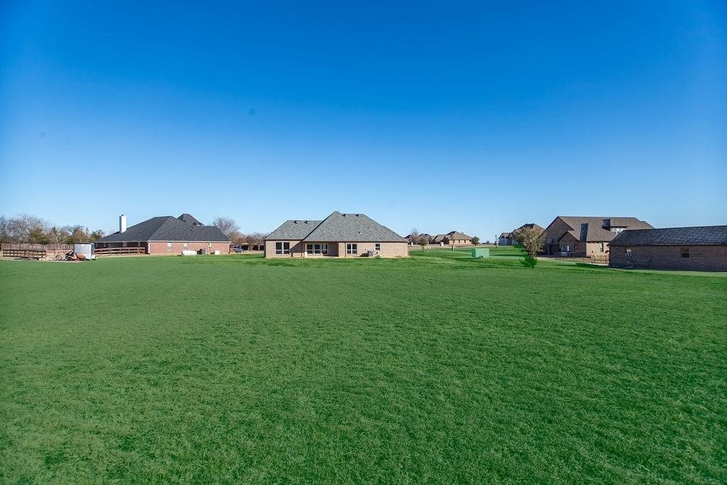 1006 Johnson Trail Bells TX 75414