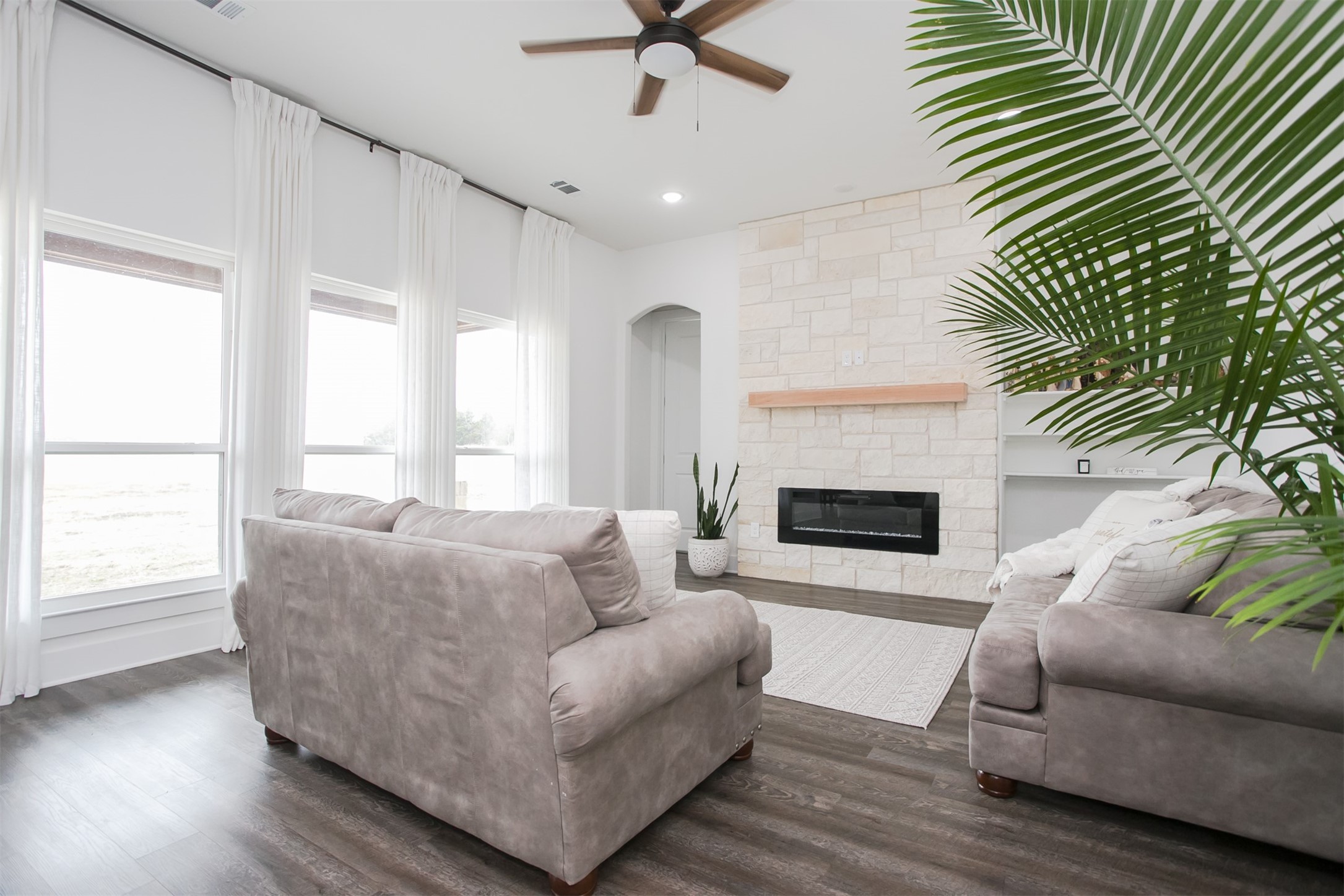 1006 Johnson Trail Bells TX 75414