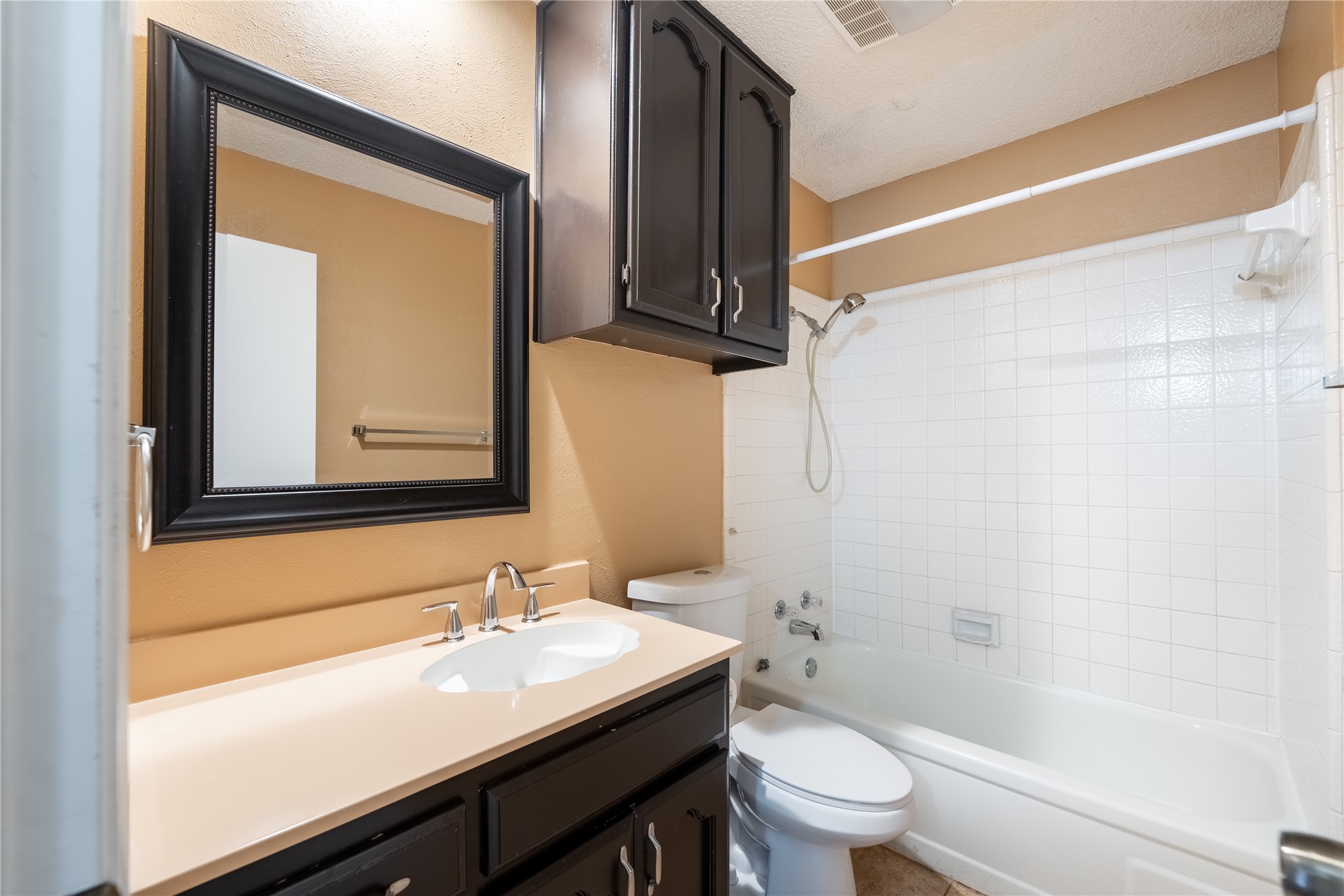 604 Windgate Court Arlington TX 76012